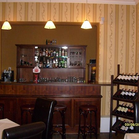 Pensjonat - Restauracja Zolty Domek Щецинек Экстерьер фото