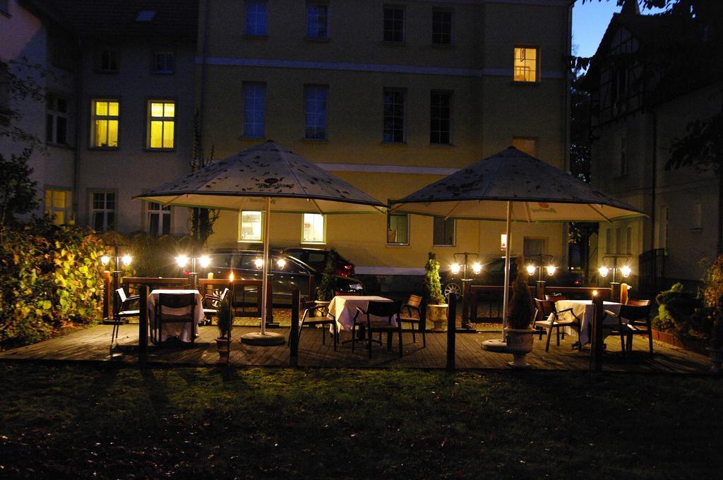 Pensjonat - Restauracja Zolty Domek Щецинек Экстерьер фото