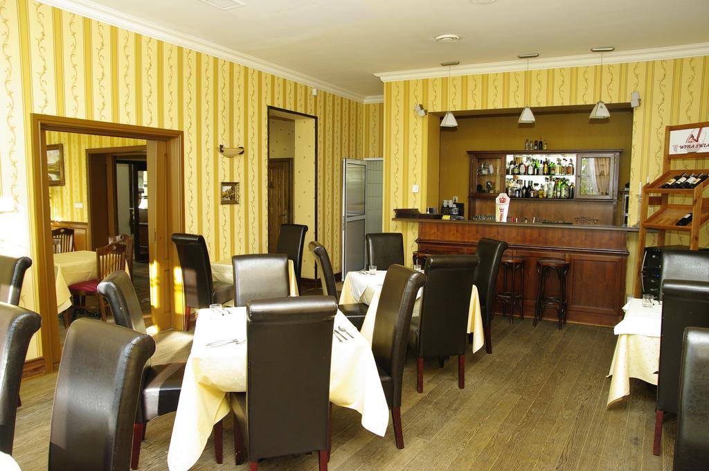 Pensjonat - Restauracja Zolty Domek Щецинек Экстерьер фото